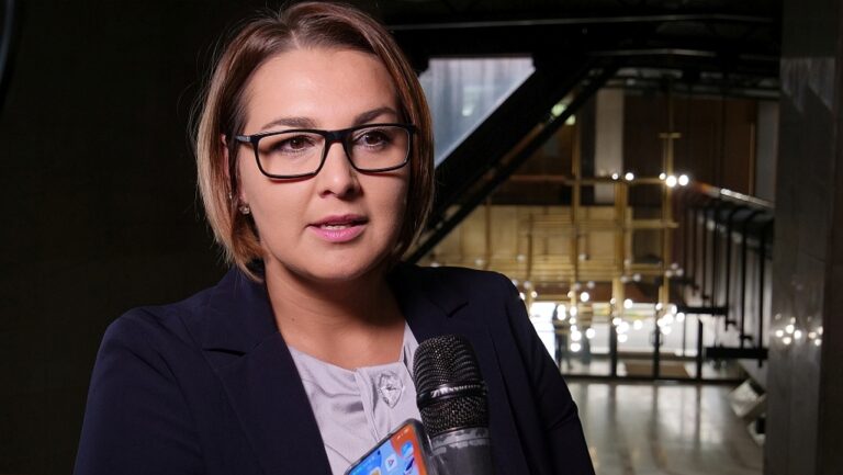 Azra Sinanović