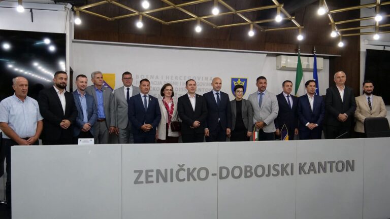 Obezbijeđeno 220.000 KM za sanaciju puteva prema Rujnici i Mahoju