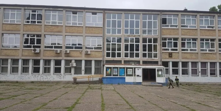 skola_kreka