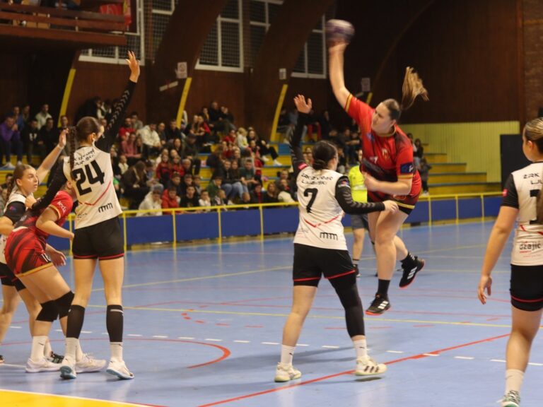 IMG-a55d0766c72d973a19c67fed52b62f66-V