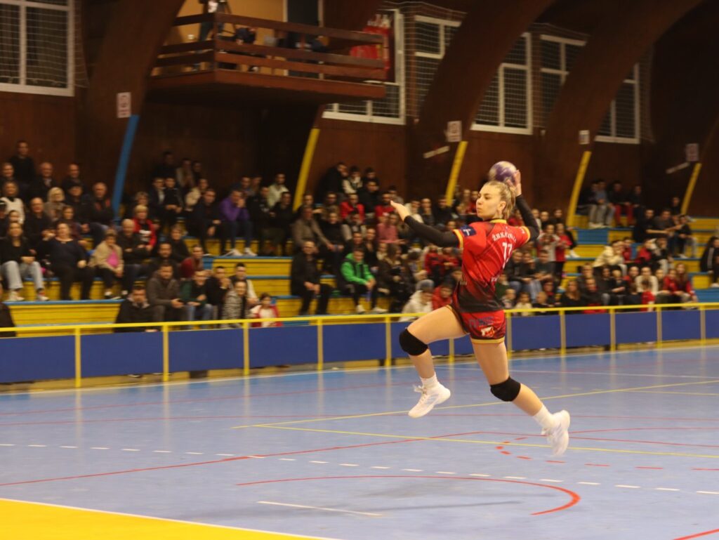 IMG-83cffcd832da40a36aa3491cb1949ea8-V