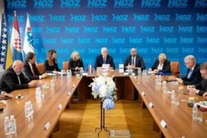 HDZ_COVIC