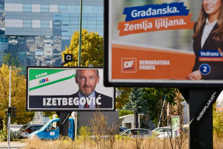 Plakat bilbordi